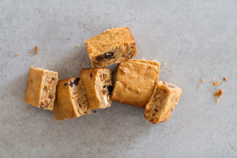 Whole Wheat Peanut Butter Blondies